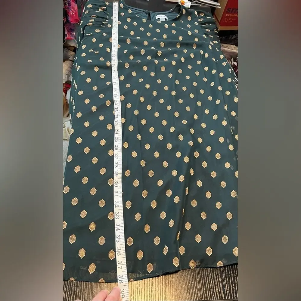 Calvin Klein Green Shift Dress with Bishop Sleeves and gold threaded design